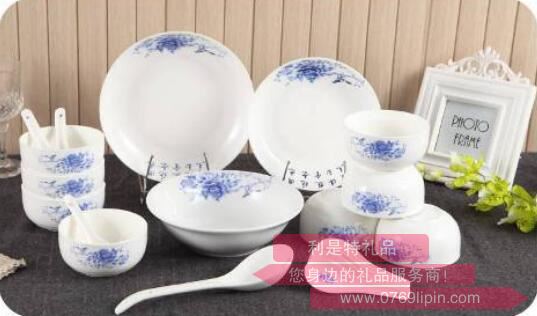 20頭餐具套裝A005.jpg